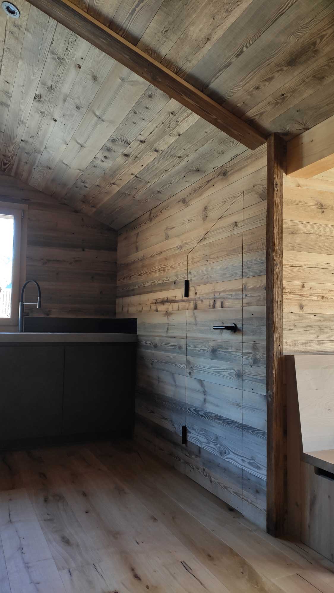 Schulhaus Mürren Altholz